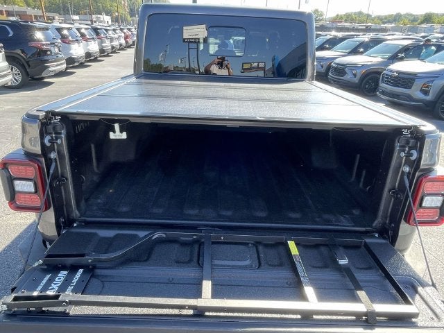 2020 Jeep Gladiator Overland 4x4