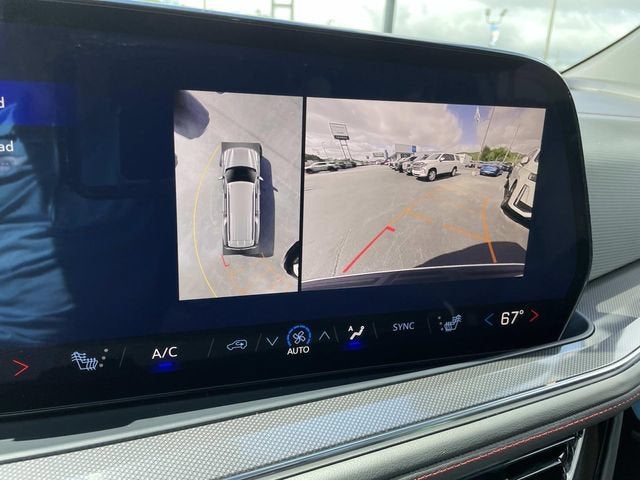 2025 Chevrolet Suburban RST