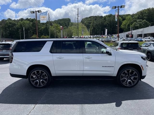 2025 Chevrolet Suburban RST