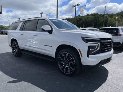 2025 Chevrolet Suburban RST