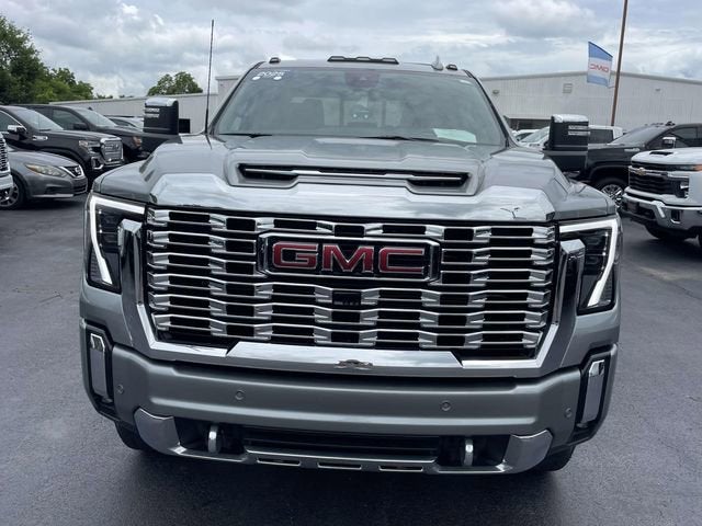 2025 GMC Sierra 3500 HD Denali