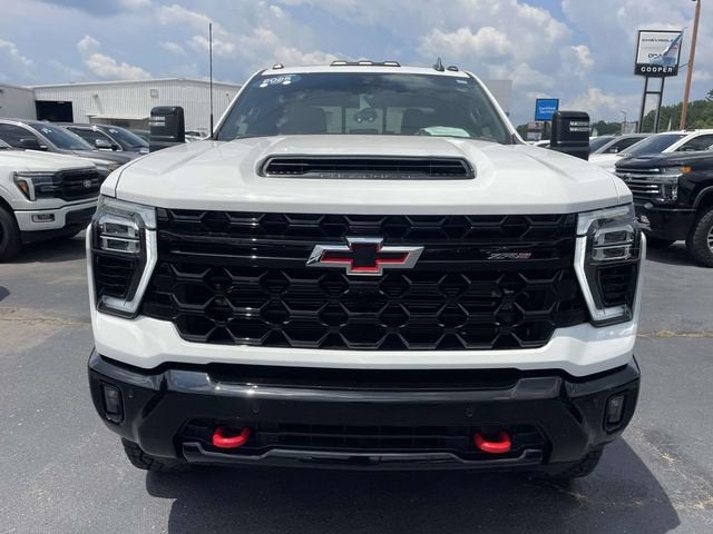 2025 Chevrolet Silverado 2500 HD ZR2