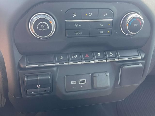 2024 Chevrolet Silverado 2500 HD Custom