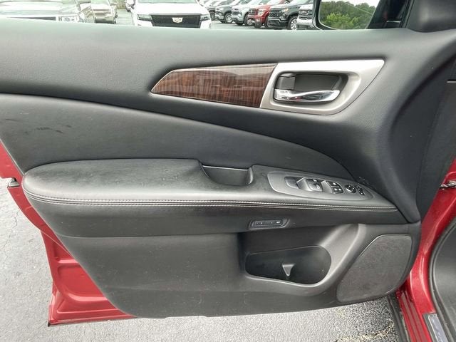 2014 Nissan Pathfinder SL