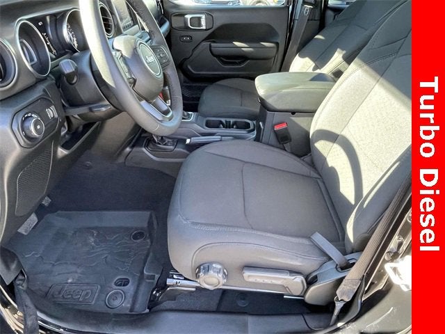 2023 Jeep Wrangler 4-Door Sport S 4x4