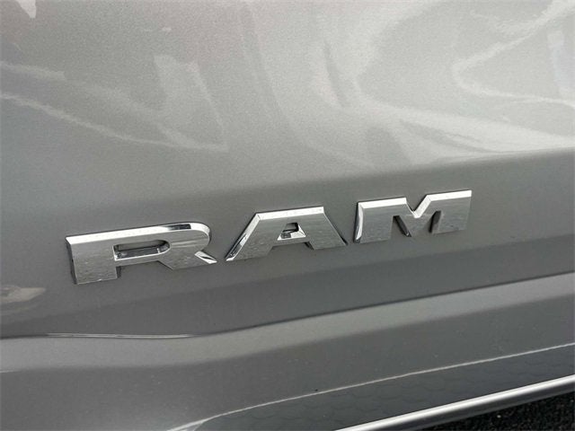 2021 RAM 1500 Big Horn Crew Cab 4x2 5'7" Box