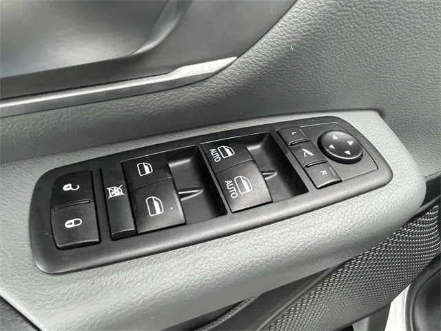 2021 RAM 1500 Big Horn Crew Cab 4x2 5'7" Box