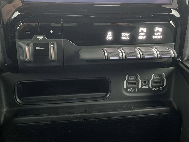 2021 RAM 1500 Big Horn Crew Cab 4x2 5'7" Box