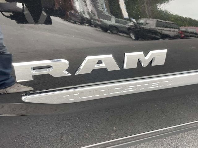 2026 RAM 1500 Tungsten Crew Cab 4x4 5'7" Box
