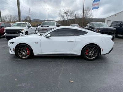 2024 Ford Mustang GT Premium Fastback