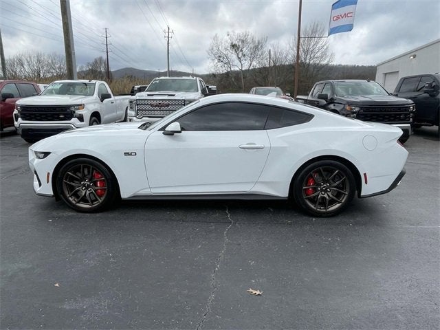2024 Ford Mustang GT Premium Fastback