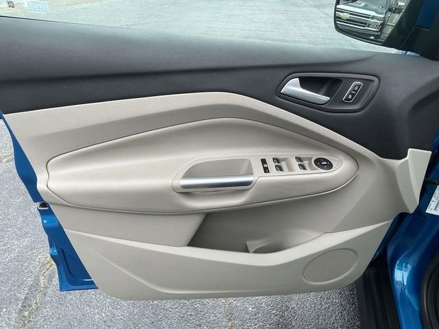 2013 Ford C-Max Hybrid SE