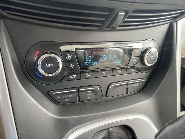 2013 Ford C-Max Hybrid SE