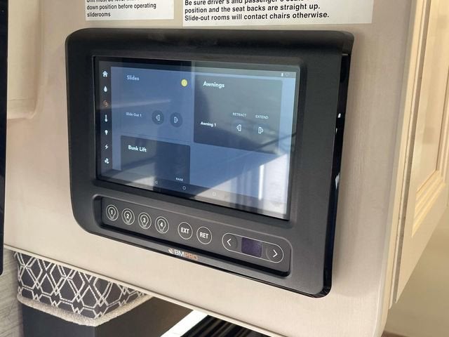 2022 Ford E-Series Stripped Chassis Base