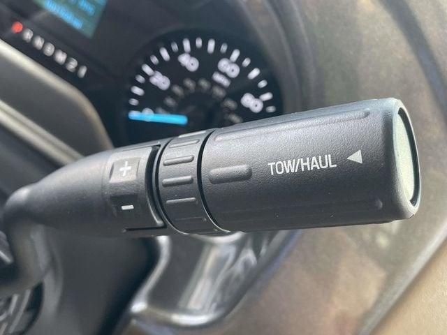 2022 Ford E-Series Stripped Chassis Base