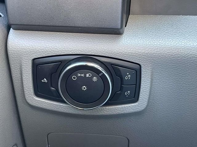 2017 Ford Super Duty F-250 SRW Lariat