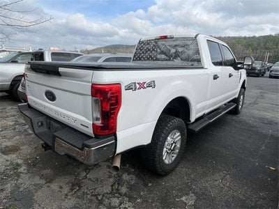 2017 Ford Super Duty F-250 SRW Lariat