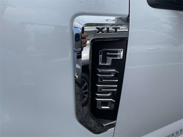 2017 Ford Super Duty F-250 SRW Lariat