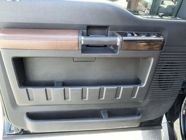 2015 Ford F-350 LARIAT