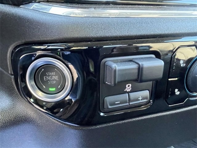 2025 Chevrolet Silverado 3500 HD LT DRW