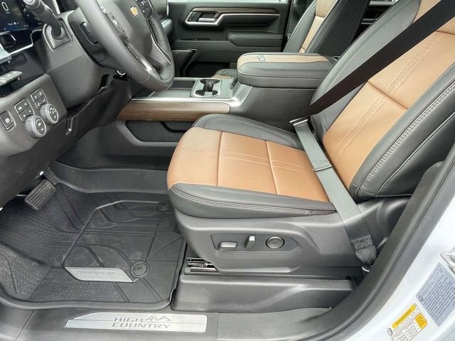 2026 Chevrolet Silverado 3500 HD High Country DRW