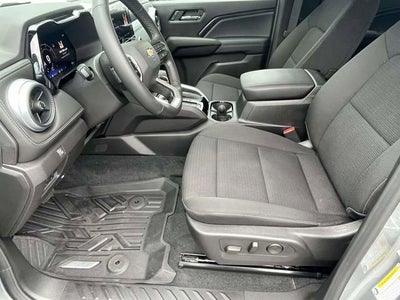 2025 Chevrolet Colorado WT/LT