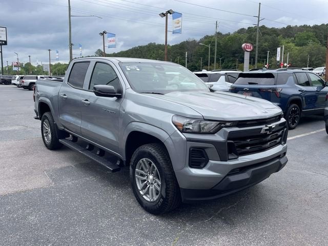 2025 Chevrolet Colorado WT/LT