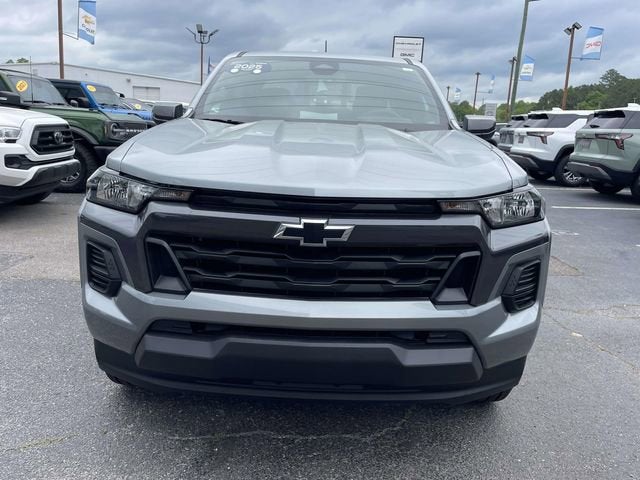 2025 Chevrolet Colorado WT/LT