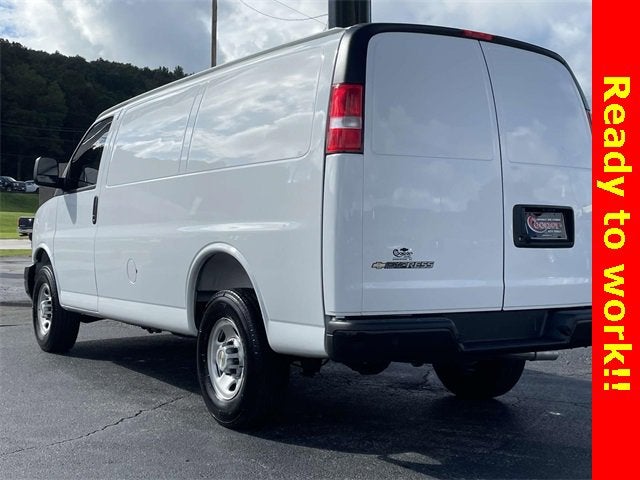 2025 Chevrolet Express Cargo 2500 WT