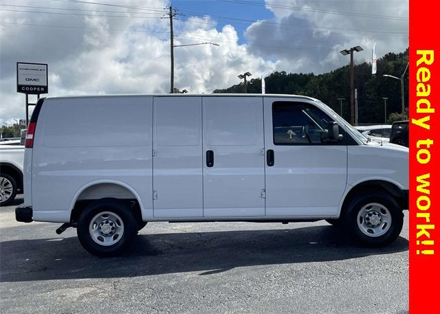 2025 Chevrolet Express Cargo 2500 WT