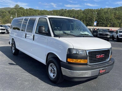 2025 GMC Savana Passenger 3500 LT