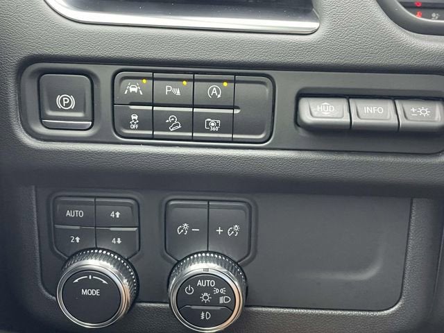 2024 GMC Yukon AT4