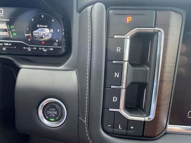 2024 GMC Yukon XL Denali Ultimate