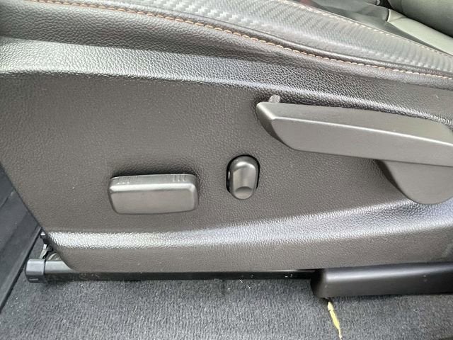 2021 GMC Canyon AT4 - Leather