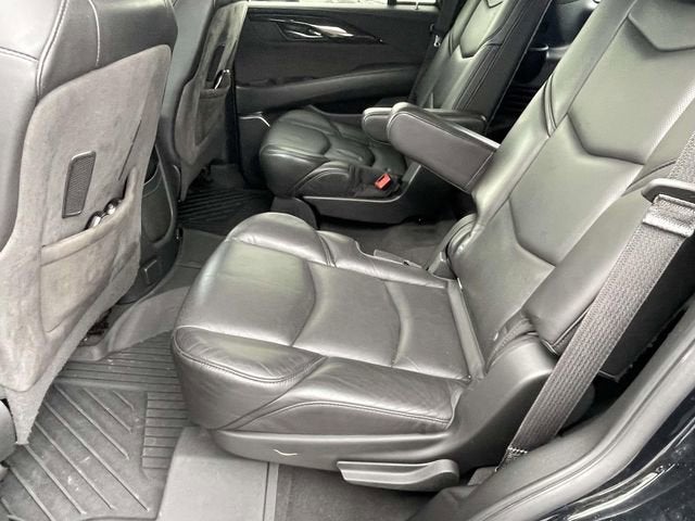 2020 Cadillac Escalade Platinum