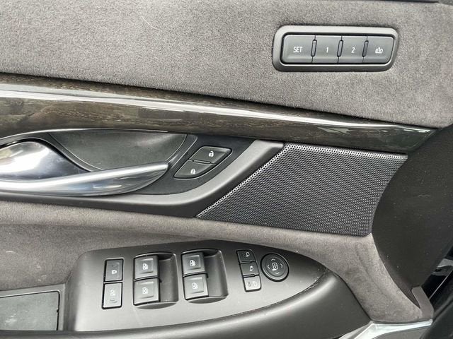 2020 Cadillac Escalade Platinum