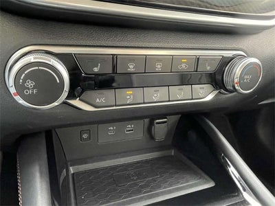 2023 Nissan Altima SR FWD