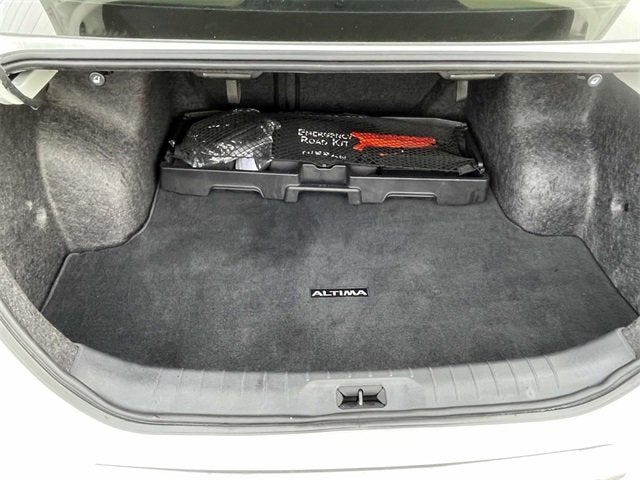 2023 Nissan Altima SR FWD