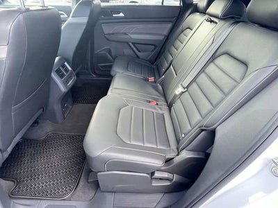 2023 Volkswagen Atlas Cross Sport 3.6L V6 SEL Premium R-Line