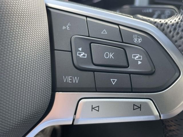 2023 Volkswagen Atlas Cross Sport 3.6L V6 SEL Premium R-Line