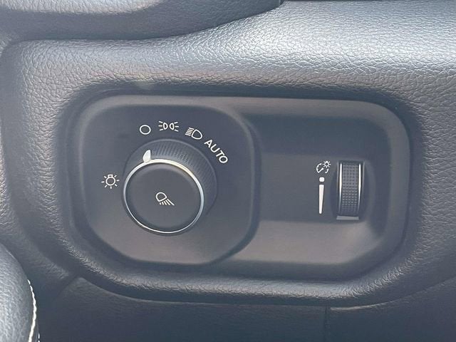 2022 RAM 2500 Big Horn Crew Cab 4x4 6'4" Box