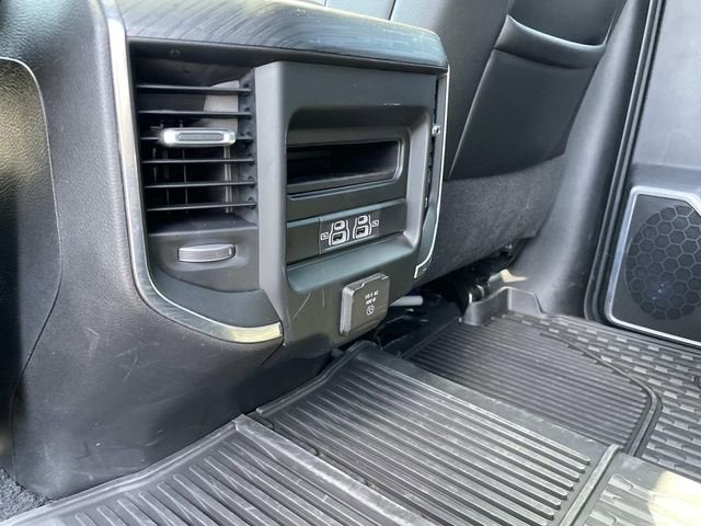 2024 RAM 2500 Laramie Crew Cab 4x4 6'4" Box