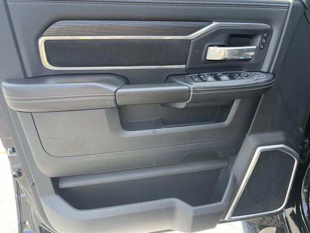 2024 RAM 2500 Laramie Crew Cab 4x4 6'4" Box