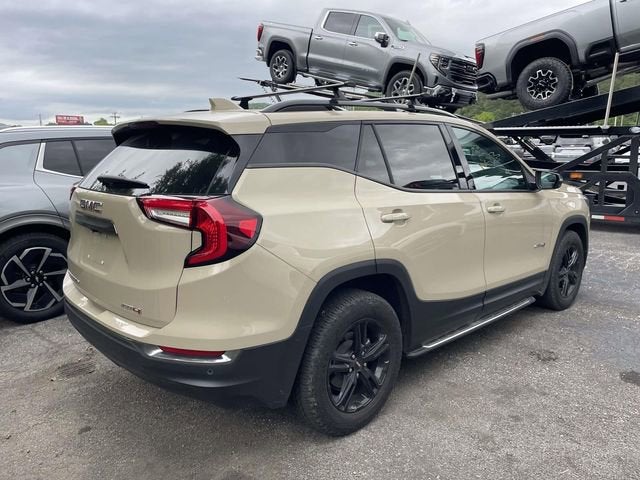2022 GMC Terrain AT4