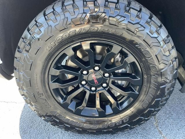 2023 GMC Sierra 1500 AT4X