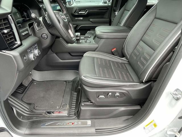 2025 GMC Sierra 1500 AT4X