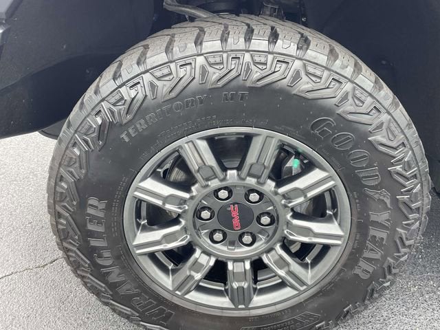 2025 GMC Sierra 1500 AT4X