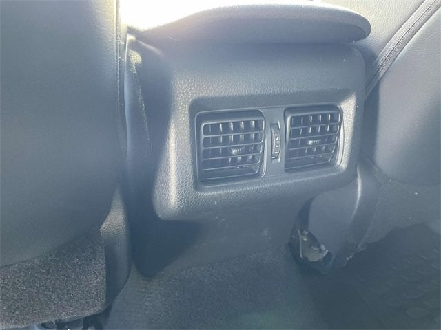 2024 Toyota Camry Hybrid SE