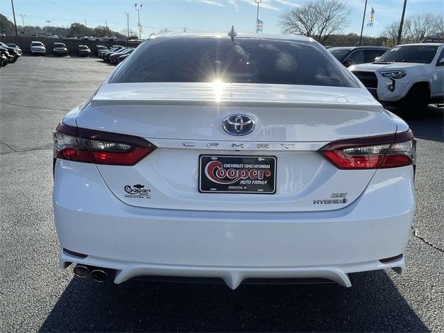 2024 Toyota Camry Hybrid SE