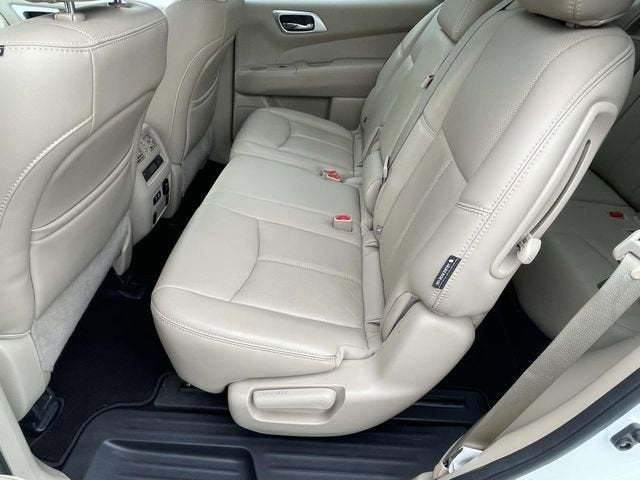 2020 Nissan Pathfinder Platinum 4WD